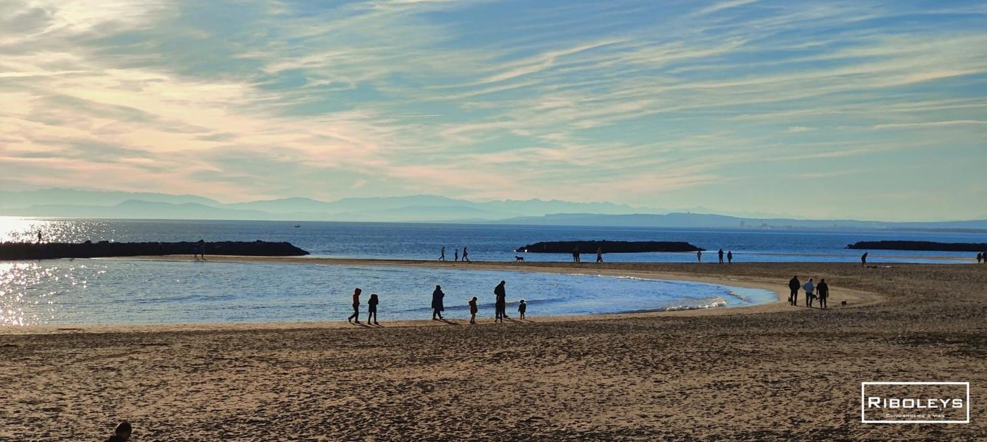 Grand T3 Neuf Climatise Avec Wifi A 100M De La Plage Vias Kültér fotó